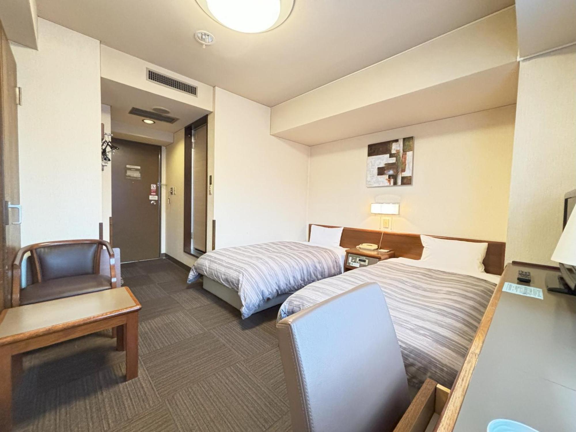 Route-inn -kokudou 18 Gou- 酒店